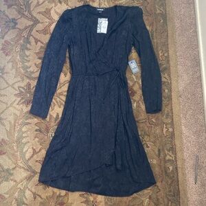 NWT! EXPRESS Black Wrap Elastic Waist Long Sleeve Dress.